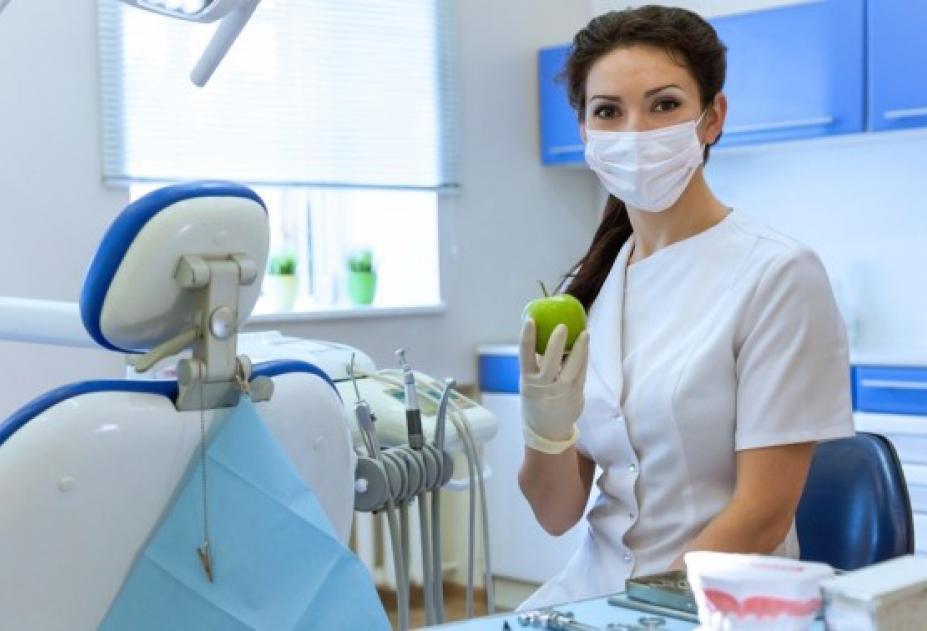 Услуги хирурга стоматолога