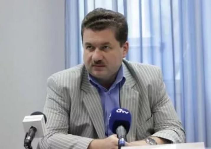 Сухорученков Заставь дурака молиться он и лоб расшибет