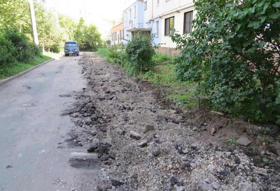 Комплексное благоустройство двора в Мясново стартовало накануне в Туле ...