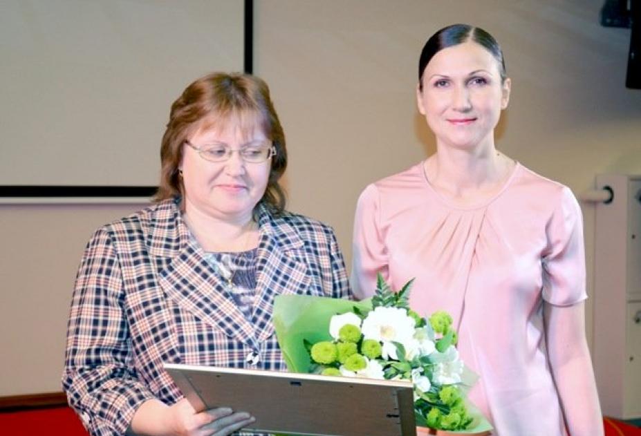 Марьясова наградила лучших в Туле работников профтехобразования