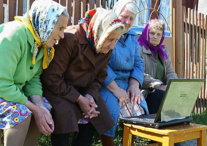 В Туле пенсионеров за 32 часа научат пользоваться компьютером