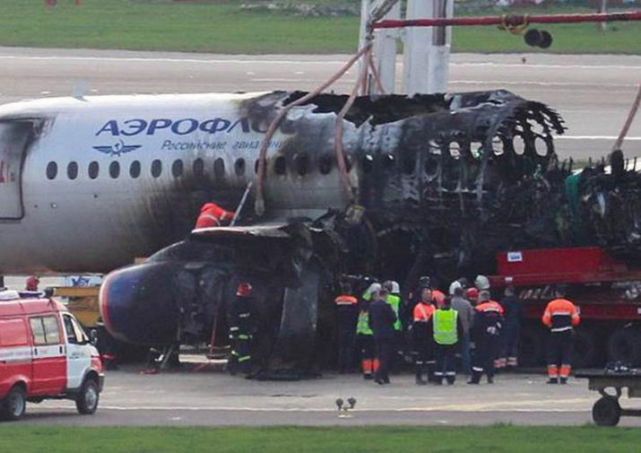 "Чёрные ящики" вскроют белые пятна авиакатастрофы в Шереметьево: самописцы полностью расшифровали