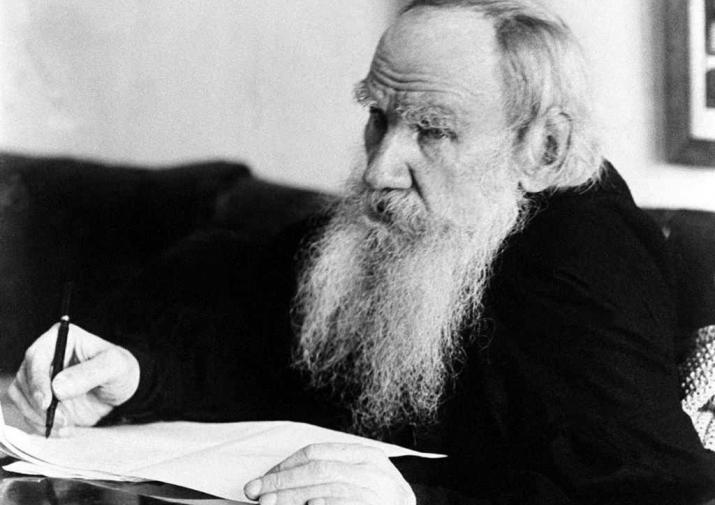 ВЦИОМ: Лев Толстой среди известных бородачей по мнению россиян
