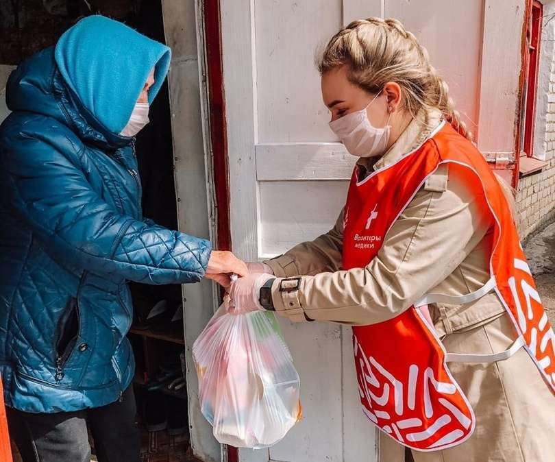 Карина посмотрела репортаж о волонтерском движении