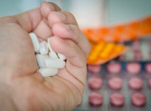 В Тульской области запущена горячая линия по дефициту лекарств в аптеках