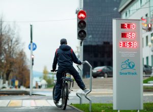 Кофе вместо реагентов и велосипедные поручни: опыт создания велоинфраструктуры в Альметьевске
