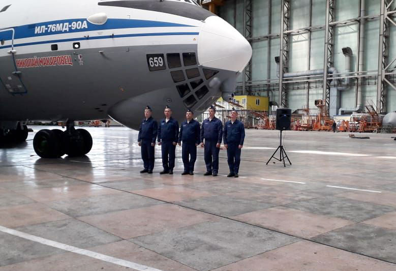 Самолету ИЛ-76мд-90а присвоено имя конструктора Николая Макаровца