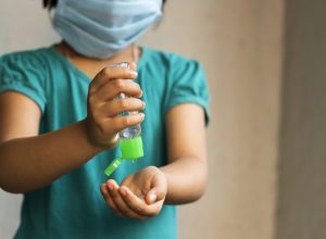 В Китае заболеваемость коронавирусом увеличилась почти в 30 раз по сравнению с 2021 годом
