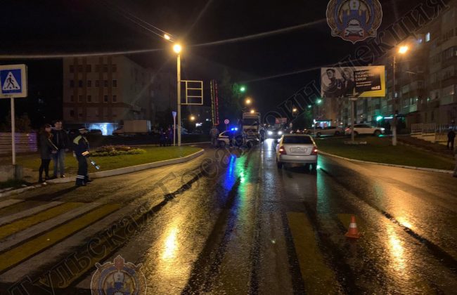 В Суворове водитель на Toyota Corolla сбил двух девочек на пешеходном переходе