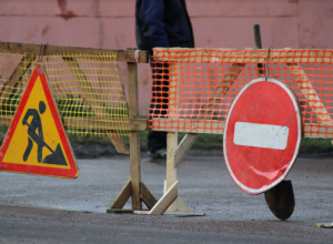 В Узловском районе продолжается ремонт дороги на улице Гагарина