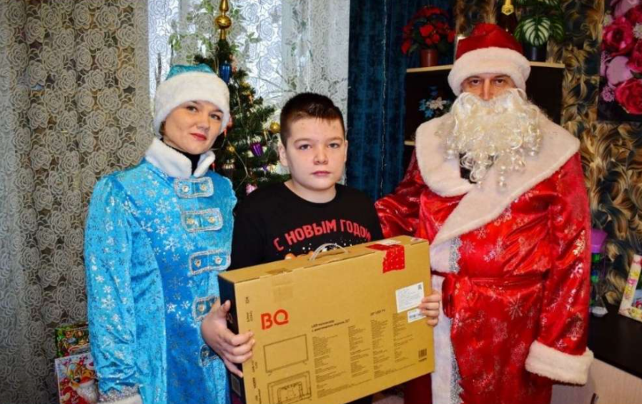 В Суворове проходит благотворительная акция «Елка желаний»