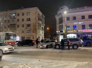 В ДТП на ул. Советской в Туле пострадала 19-летняя девушка