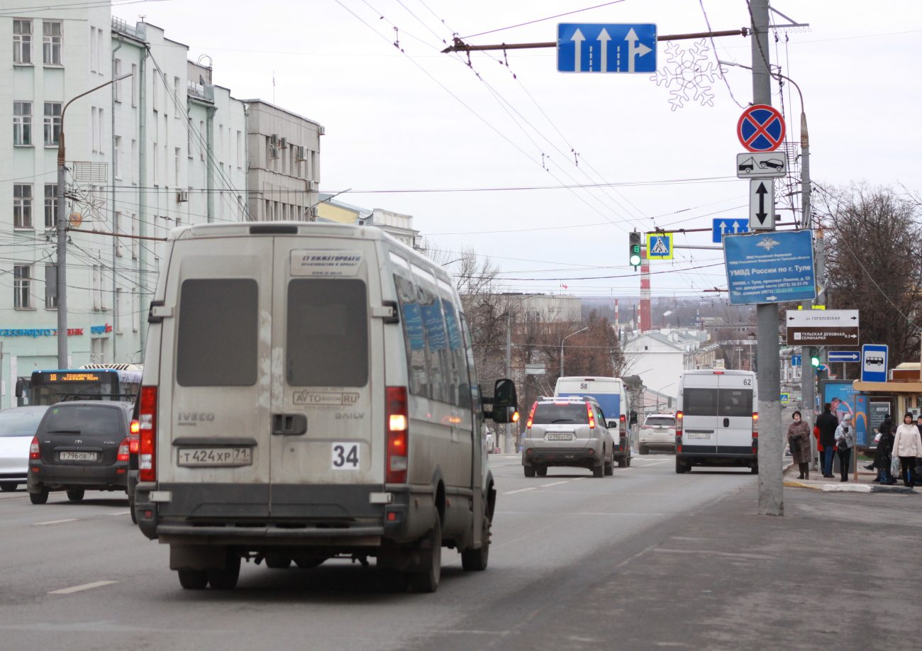 В Щекинском районе на одни маршрут два дня не выходил коммерческий транспорт