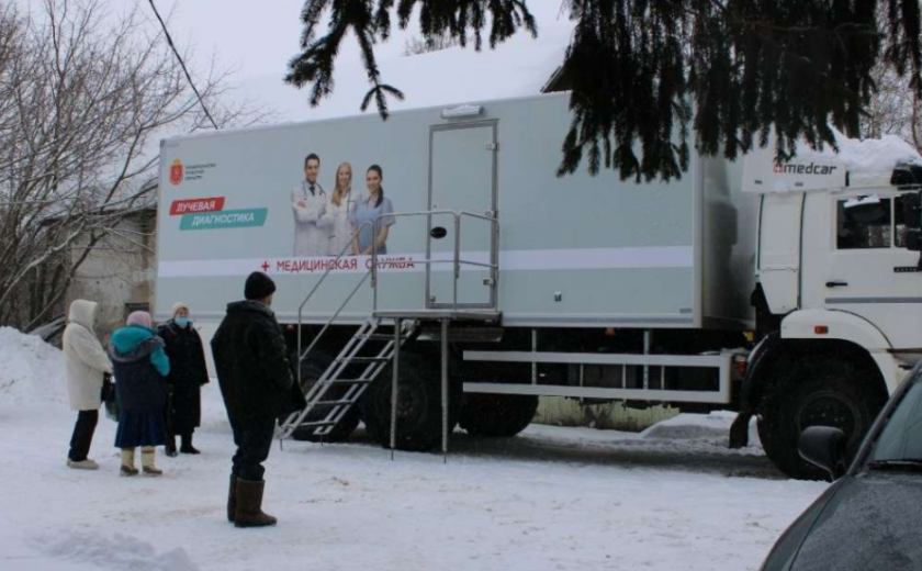 В Суворовском районе работает медицинский передвижной комплекс