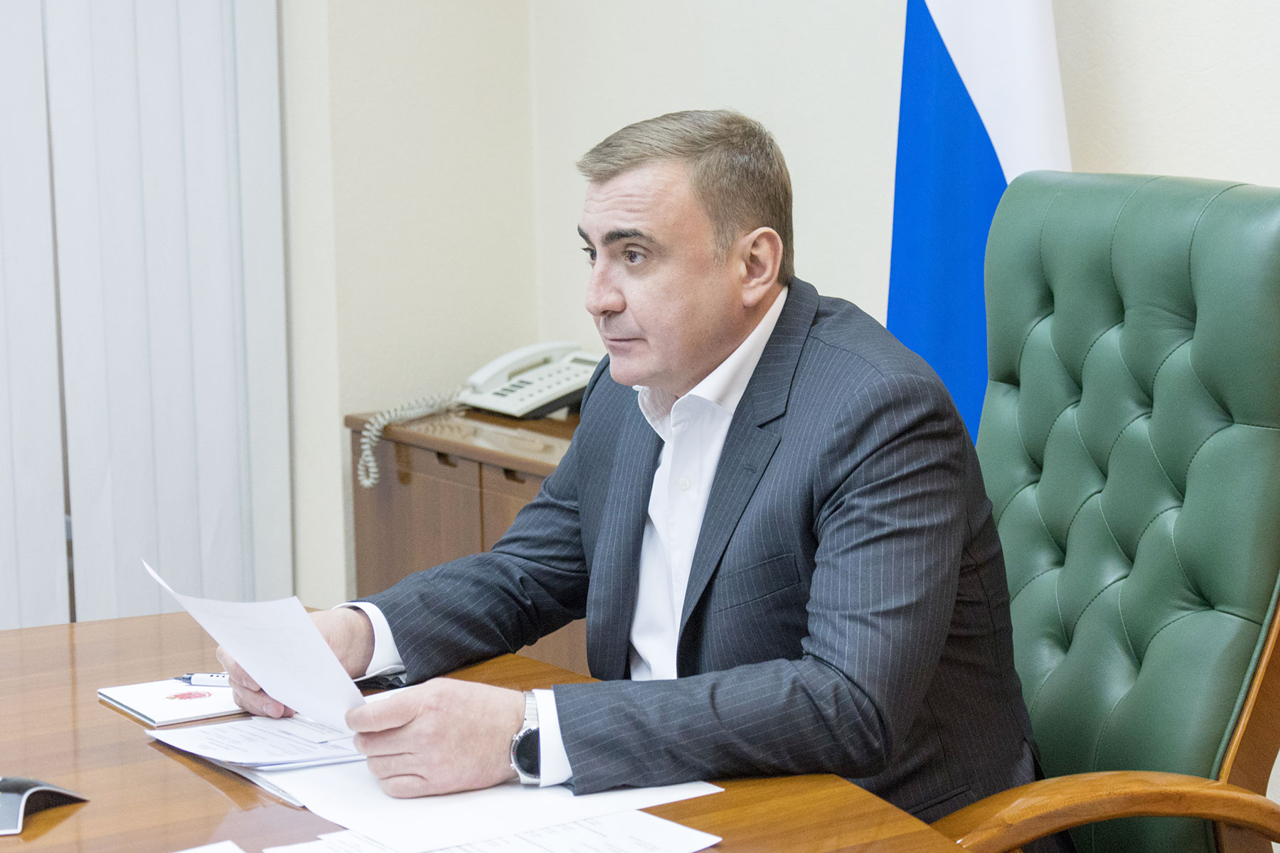 Губернатор Тульской области Алексей Дюмин провел личный прием граждан