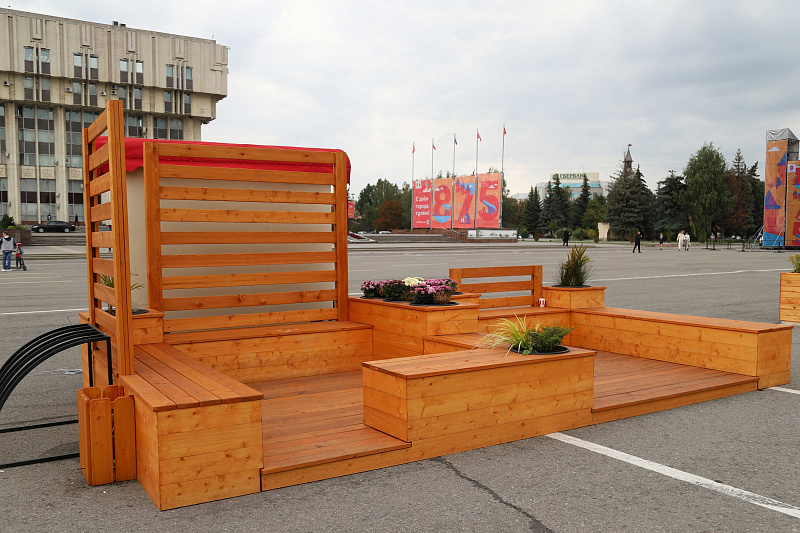 Вопрос от читателя: куда пропали деревянные парклеты с площади Ленина в Туле?