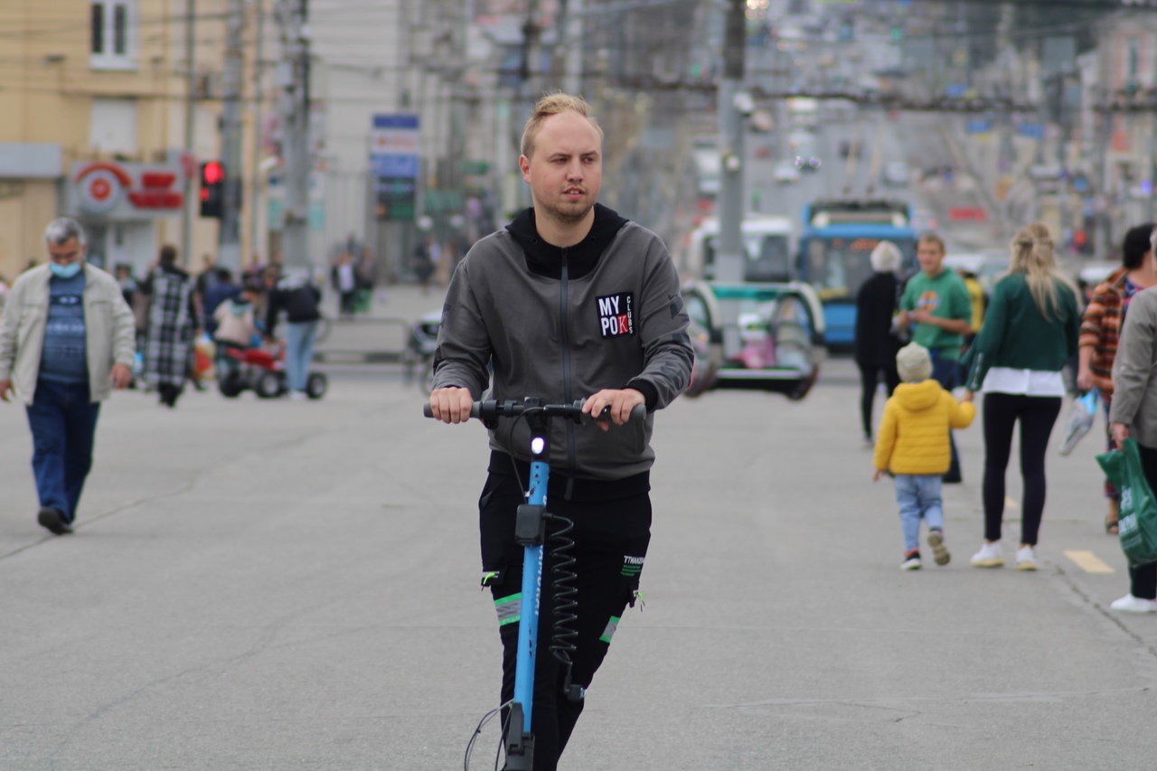 В России могут ввести ОСАГО для электросамокатов из-за опасности для владельцев и пешеходов