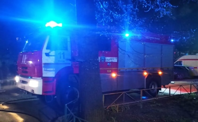 В ночном пожаре на Красноармейском пр. в Туле погибла 77-летняя женщина