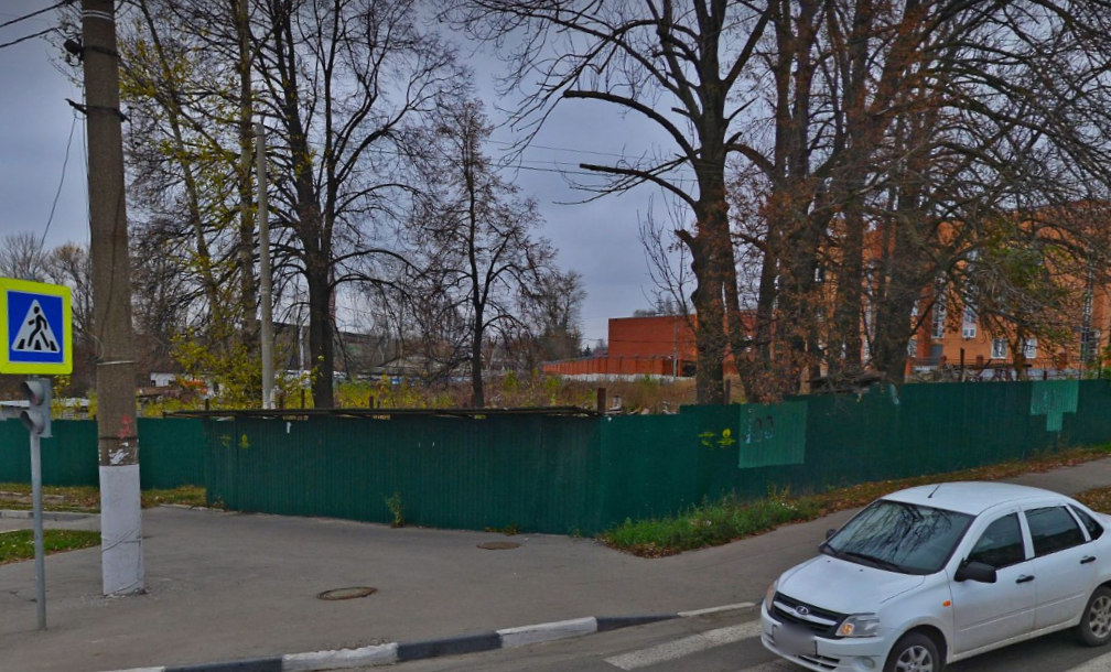 Зачем в Пролетарском районе хотят построить многоуровневый паркинг возле частного сектора?