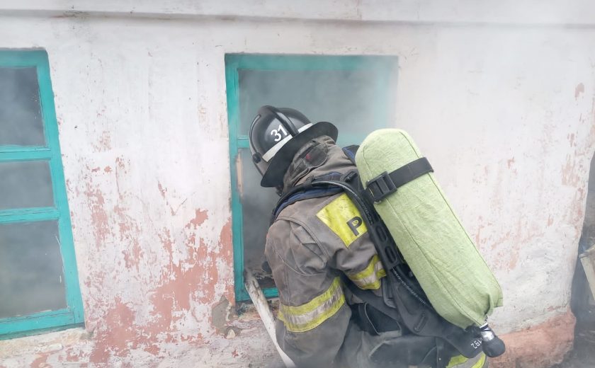 В Щекинском районе на пожаре в жилом доме погибла 94-летняя пенсионерка