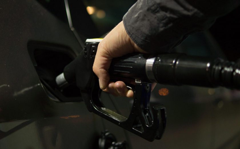 Щекинец заплатит 3 тысячи рублей за кражу бензина из автомобиля