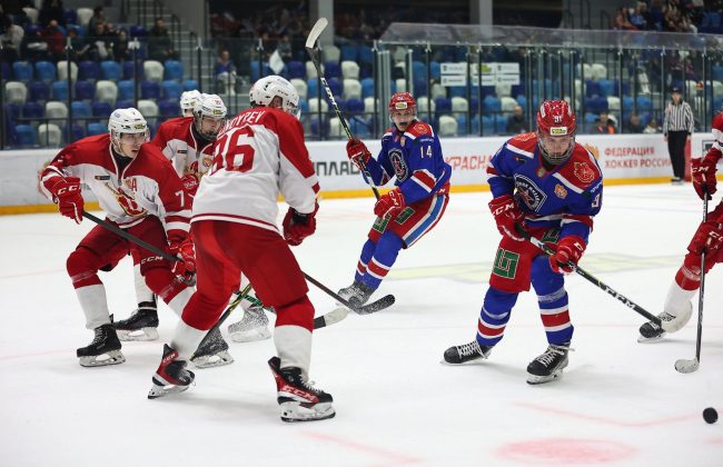 «Академия Михайлова» продлила контракты с пятерыми хоккеистами
