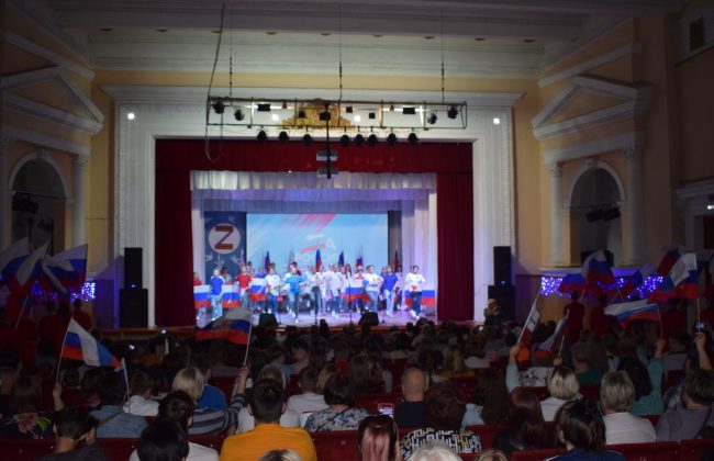 Суворов присоединился к музыкально-патриотическому марафону «Za Россию»
