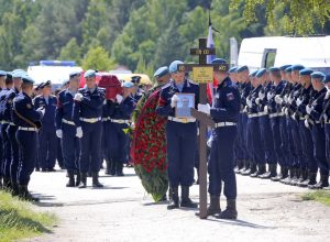В Веневе простились с погибшим в ходе спецоперации сержантом Олегом Дуткой
