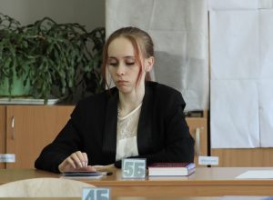 В Тульской области двум 200-балльницам выплатят по 100 тысяч рублей