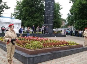 В Суворове прошел митинг, посвященный Дню памяти и скорби