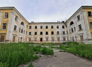 В Богородицке до сих пор не могут продать усадьбу рядом с дворцом Бобринских
